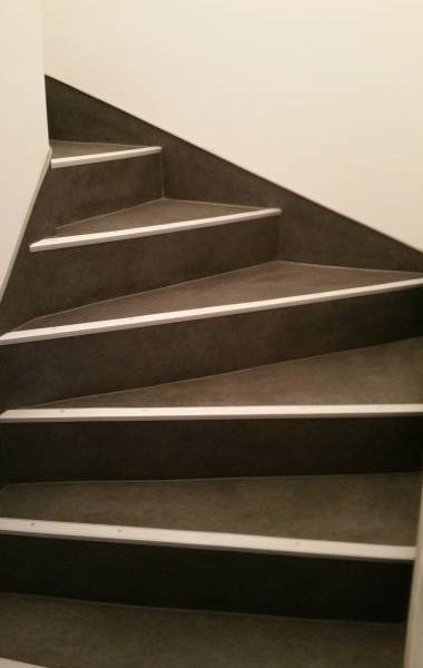 20151130_114500_2 380X600 | Nicolas Heinimann Habillage d’escalier Guebwiller 40