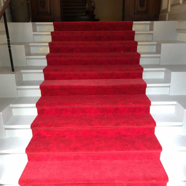 49436044_583391335463185_4553454984972206080_N 600X600 | Nicolas Heinimann Habillage d’escalier Barr 26