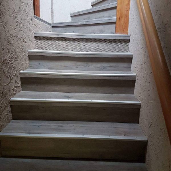 RECEIVED_1262953923774409 600X600 | Nicolas Heinimann Habillage d’escaliers par un professionnel à proximité de Colmar et Marckolsheim Ensisheim 6