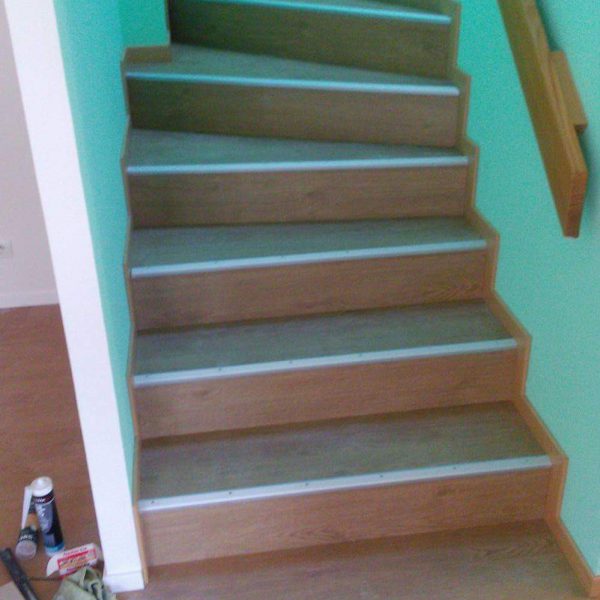RECEIVED_1350955031622562 600X600 | Nicolas Heinimann Habillage d’escalier Kingersheim 47