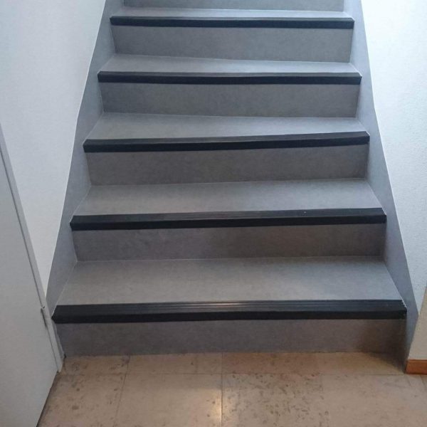 RECEIVED_1357077401010325 600X600 | Nicolas Heinimann Habillage d’escalier Soultz-Haut-Rhin 41