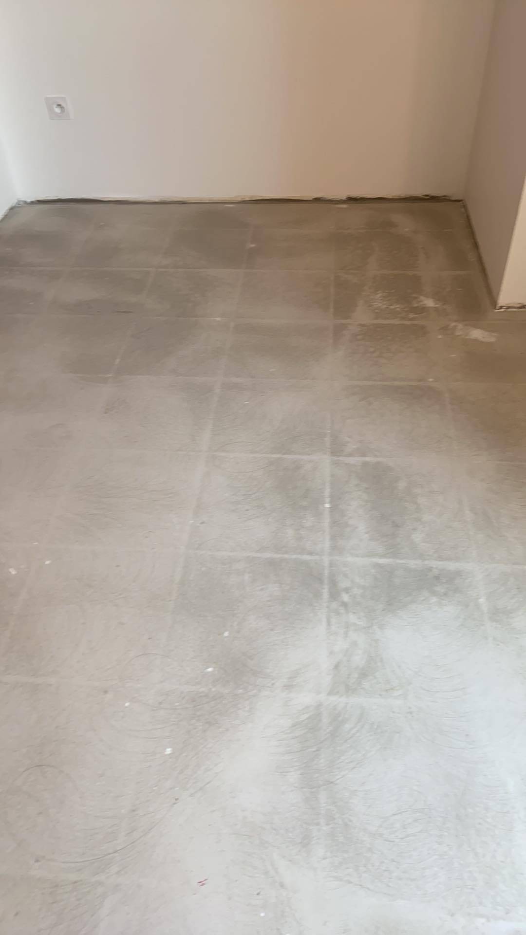 Pose de lames PVC imitation parquet et Carreaux de ciment sur du carrelage à Hunawihr Sainte-Marie-aux-Mines 0