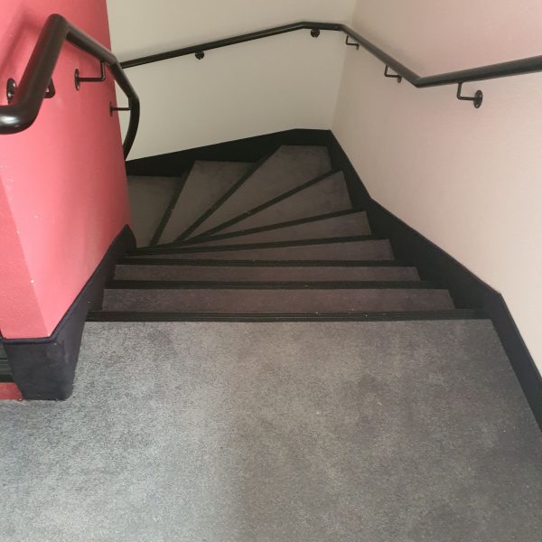 20201106_091754 002 600X600 | Nicolas Heinimann Habillage d’escalier Kingersheim 11