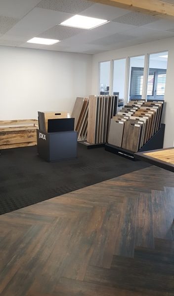 SHOWROOM 5 352X600 | Nicolas Heinimann Moquette Guebwiller 33