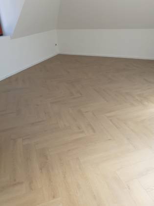 Pose de parquet stratifié à Colmar Barr 1